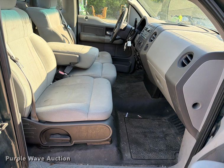 image for item FB8200 2007 Ford F150 pickup truck