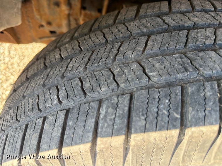 image for item FB8200 2007 Ford F150 pickup truck