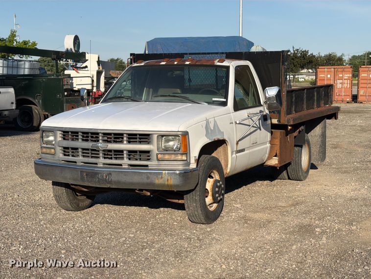 1995 Chevrolet C3500 dump flatbed pickup truck