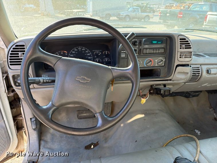 image for item FB8201 1995 Chevrolet C3500 dump flatbed pickup truck