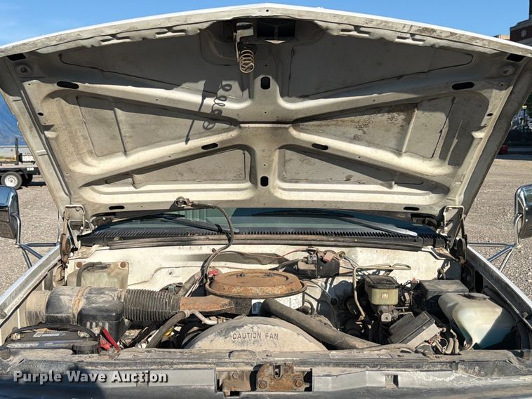 image for item FB8201 1995 Chevrolet C3500 dump flatbed pickup truck