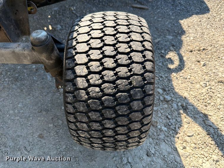 image for item FB8202 John Deere 3225C reel mower