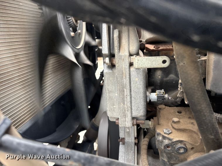 image for item FB8829 2013 International 7400 dump truck