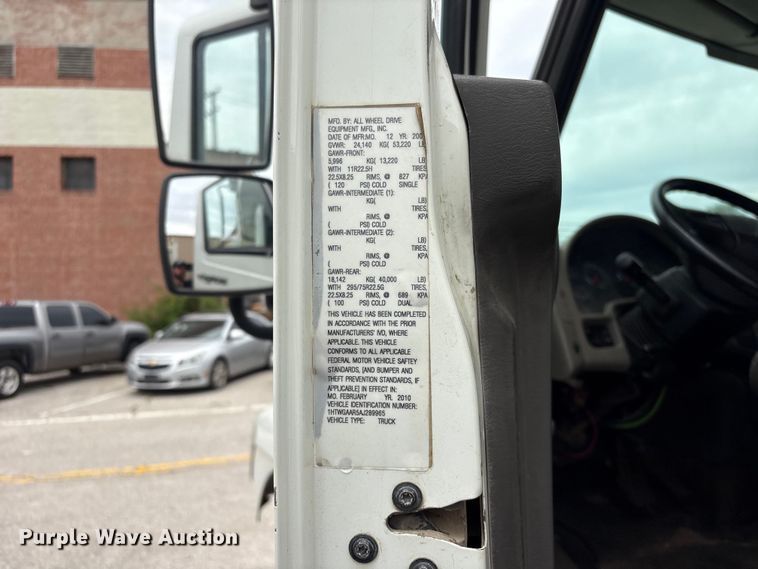 image for item FB8830 2010 International 7400 dump truck