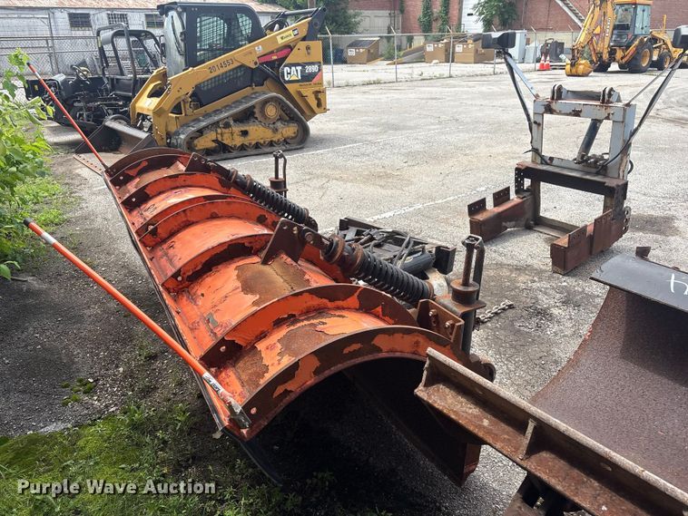 image for item FB8831 2010 Henderson snow plow