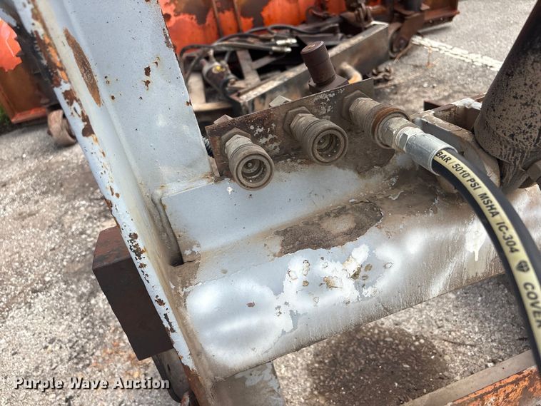 image for item FB8831 2010 Henderson snow plow