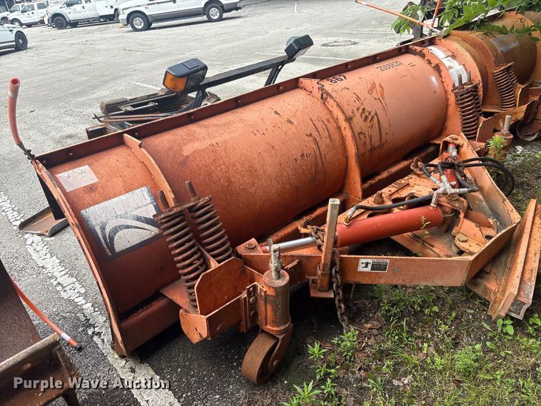 image for item FB8832 2008 Wausau snow plow