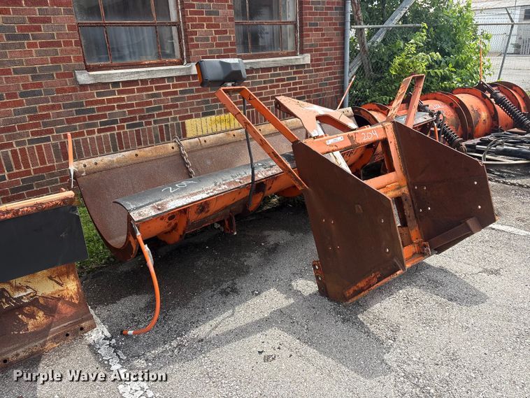 image for item FB8833 2010 Henderson snow plow