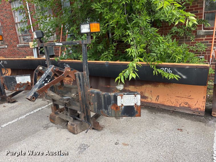 image for item FB8835 2005 Wausau snow plow