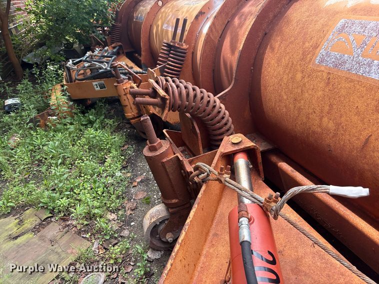 image for item FB8836 2006 Wausau snow plow