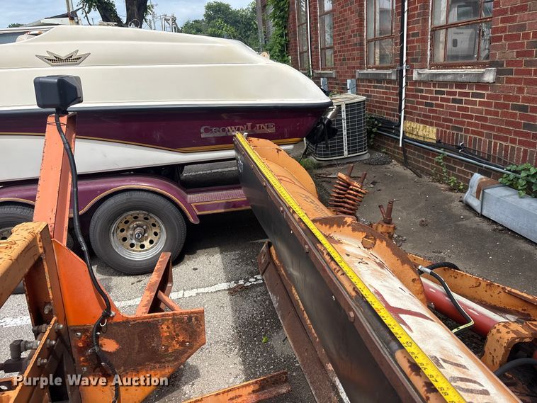 image for item FB8836 2006 Wausau snow plow