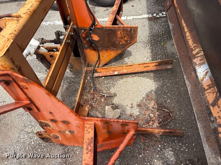 image for item FB8836 2006 Wausau snow plow