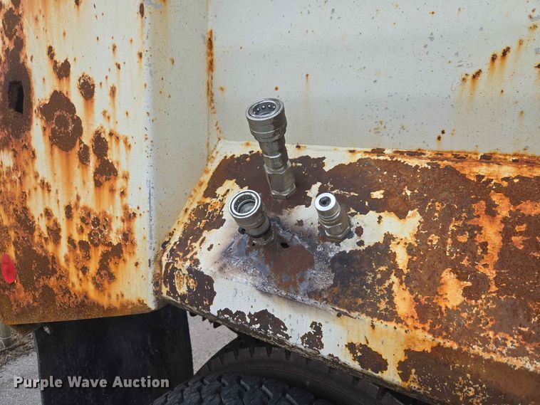 image for item FB8843 2009 International 7400 dump truck