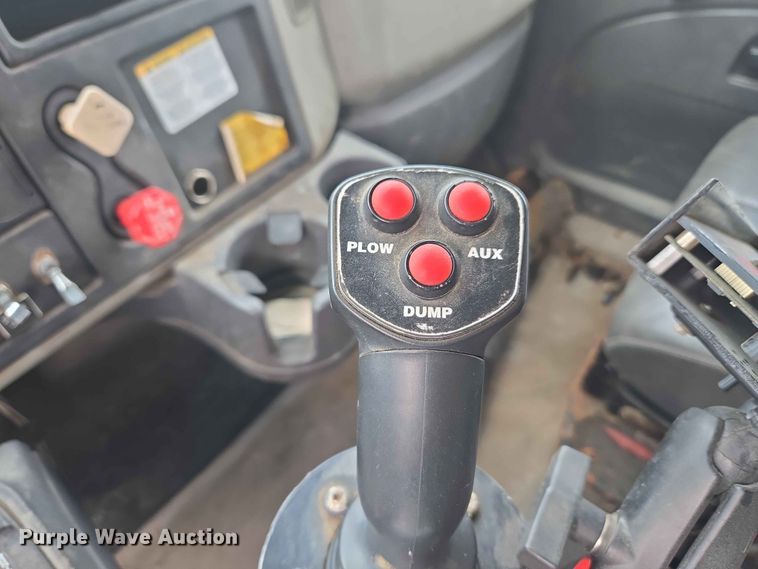 image for item FB8843 2009 International 7400 dump truck