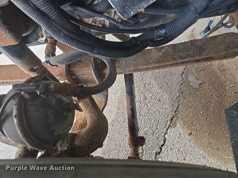 image for item FB8843 2009 International 7400 dump truck