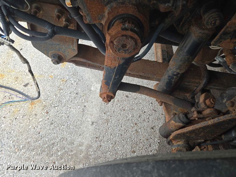 image for item FB8843 2009 International 7400 dump truck