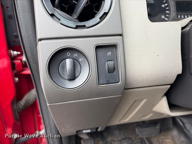 image for item FB8844 2008 Ford F250 Super Duty XL Ext. Cab pickup truck