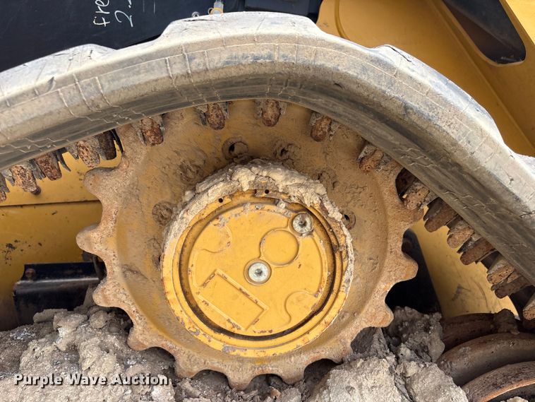 image for item FB8845 2014 Caterpillar 289D tracked skid steer loader