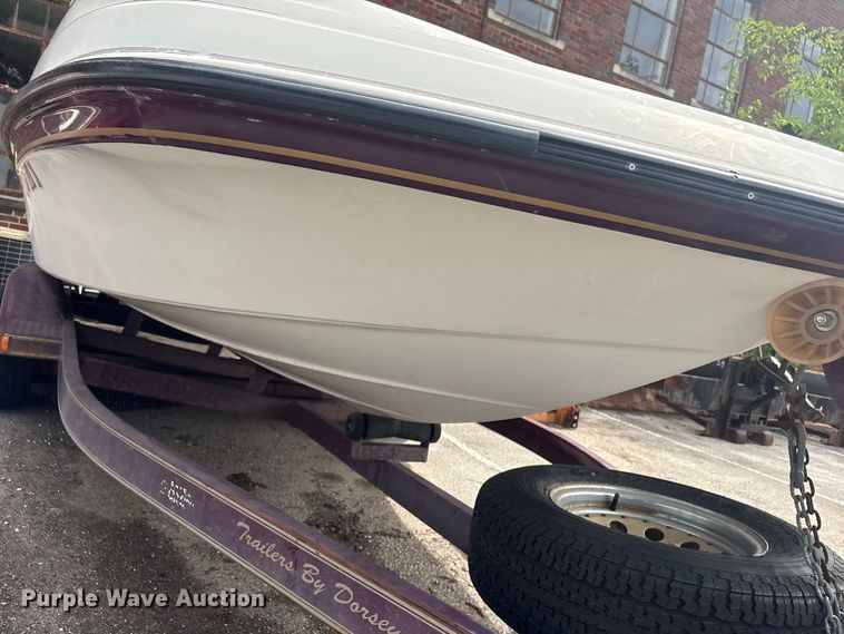 image for item FB8848 1995 CrownLine boat