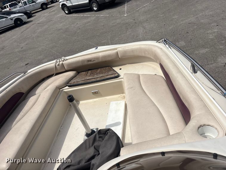 image for item FB8848 1995 CrownLine boat