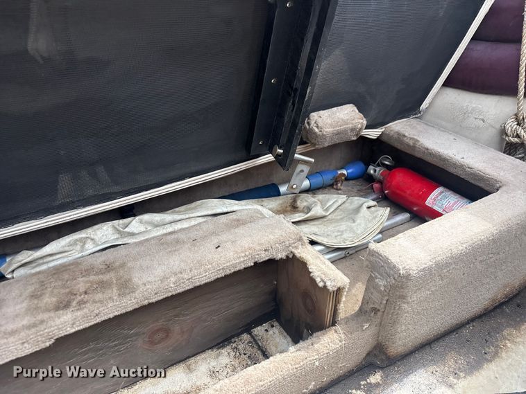 image for item FB8848 1995 CrownLine boat