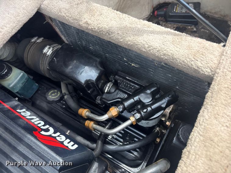 image for item FB8848 1995 CrownLine boat