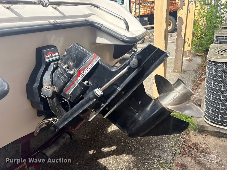 image for item FB8848 1995 CrownLine boat
