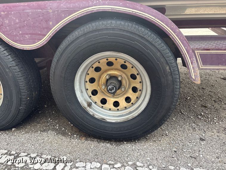 image for item FB8848 1995 CrownLine boat