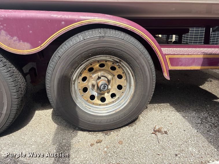 image for item FB8848 1995 CrownLine boat