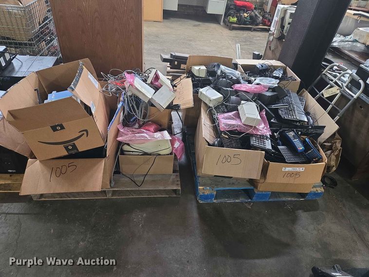 image for item FB8850 Computer equipment
