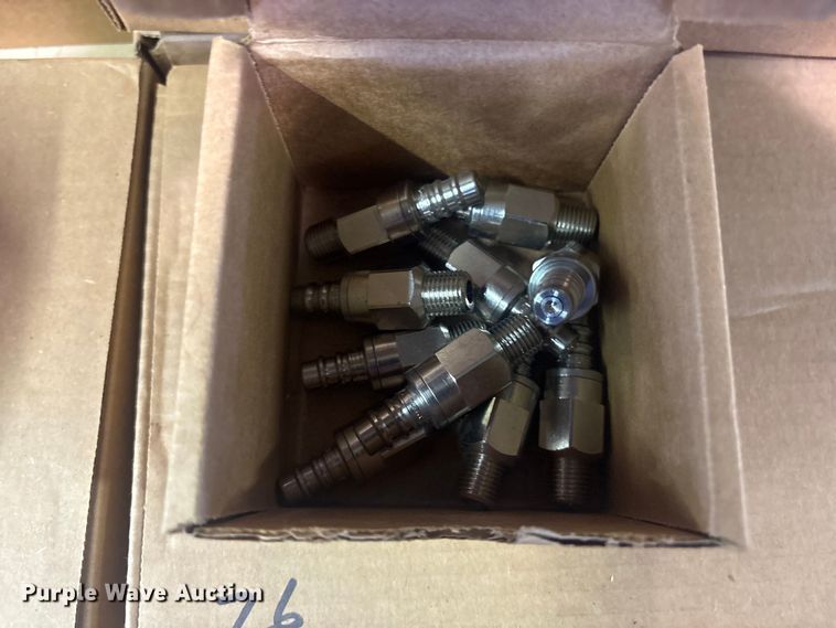 image for item FB8852 SCBA equipment