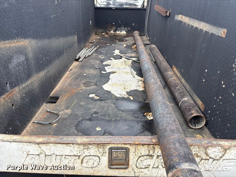 image for item FB8856 2011 International 7400 utility / service truck