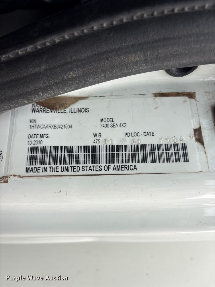 image for item FB8856 2011 International 7400 utility / service truck