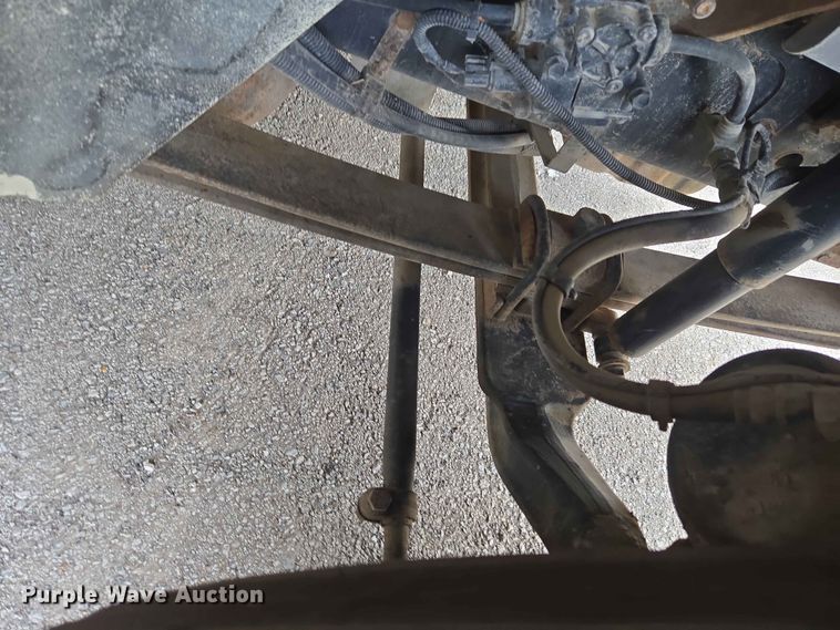 image for item FB8857 2009 International 4400 utility / service truck