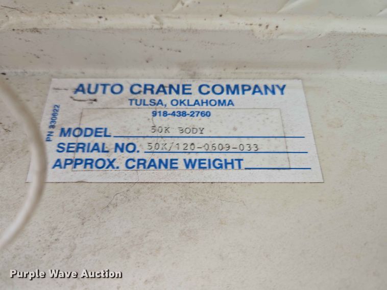 image for item FB8857 2009 International 4400 utility / service truck
