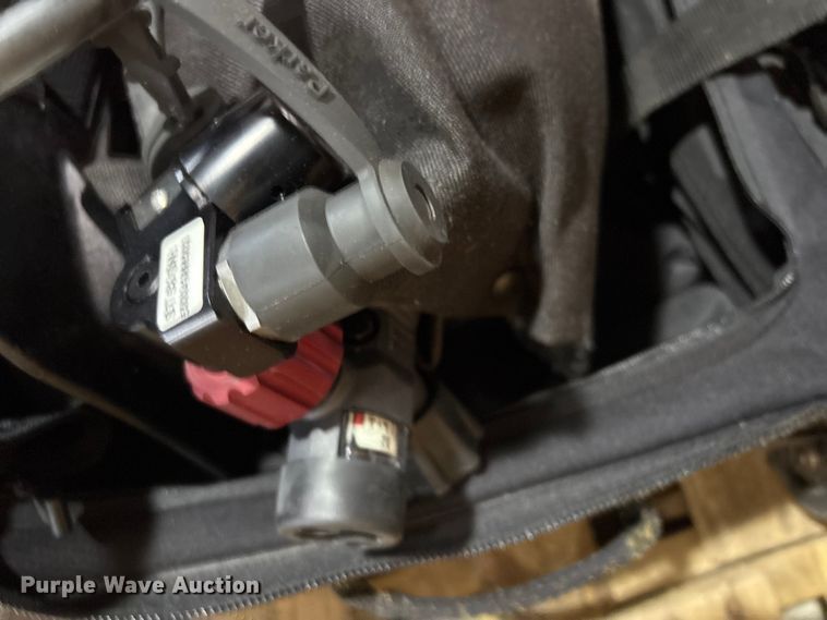 image for item FB8858 Avon Protection ST53 SCBA