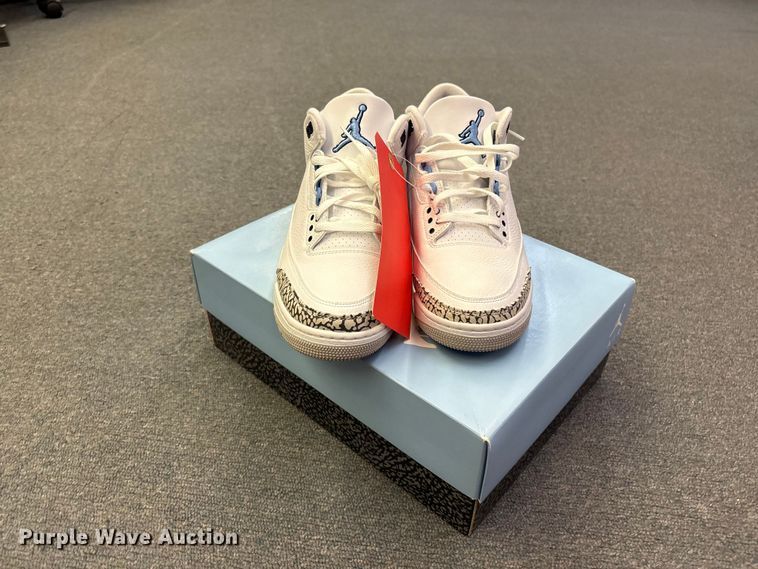 image for item FB8859 Air Jordan Retro 3 shoes