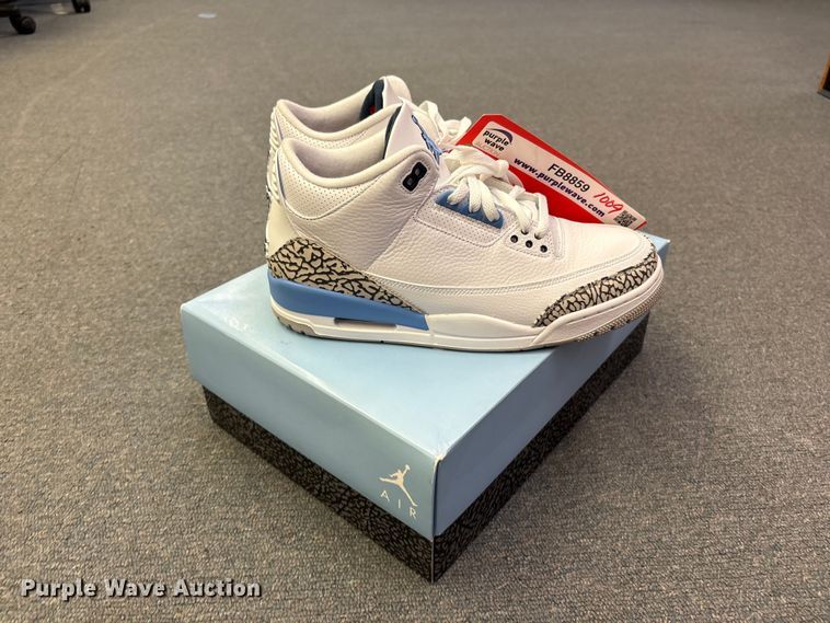 image for item FB8859 Air Jordan Retro 3 shoes