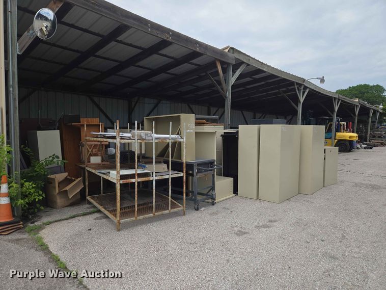 image for item FB8865 Office furniture