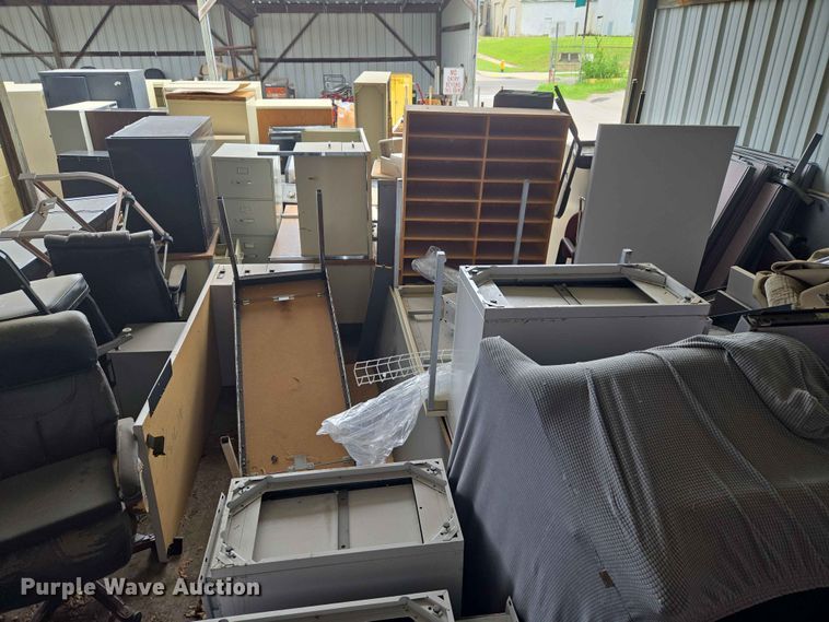 image for item FB8865 Office furniture