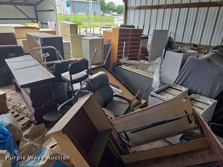 image for item FB8865 Office furniture