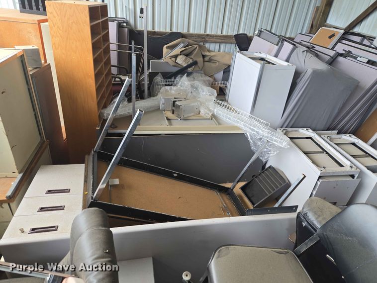 image for item FB8865 Office furniture