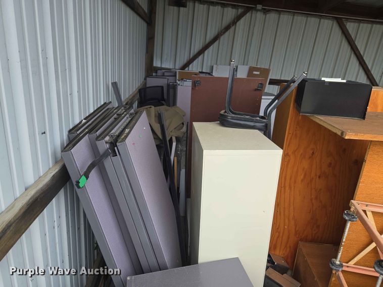 image for item FB8865 Office furniture