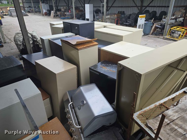 image for item FB8865 Office furniture