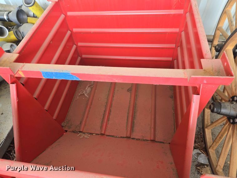 image for item FB8866 Topper Industrial storage bins