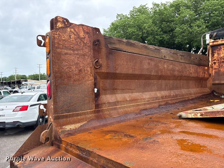 image for item FB8868 2011 International 7400 dump truck