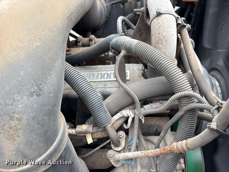 image for item FB8868 2011 International 7400 dump truck