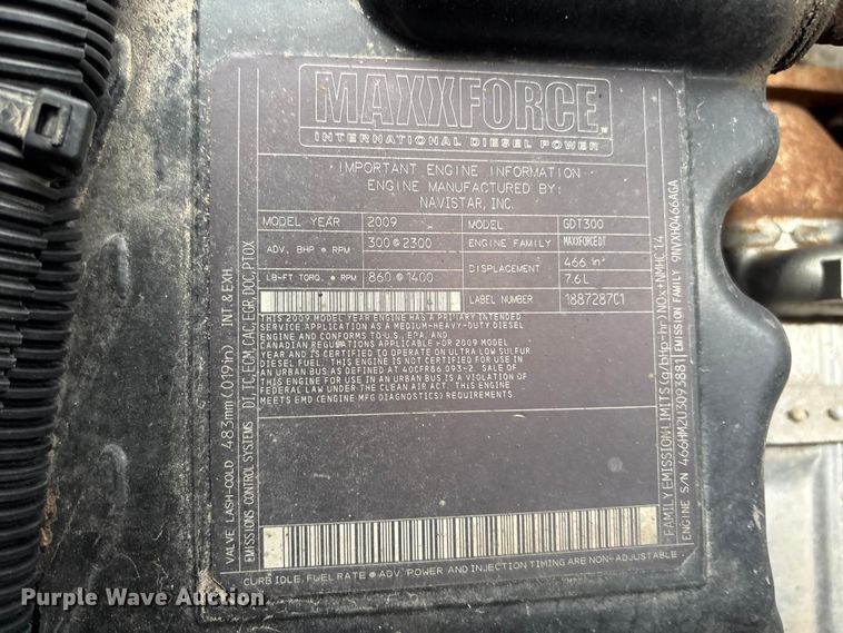 image for item FB8868 2011 International 7400 dump truck