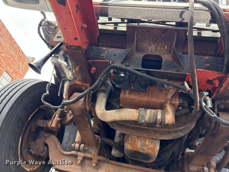 image for item FB8868 2011 International 7400 dump truck