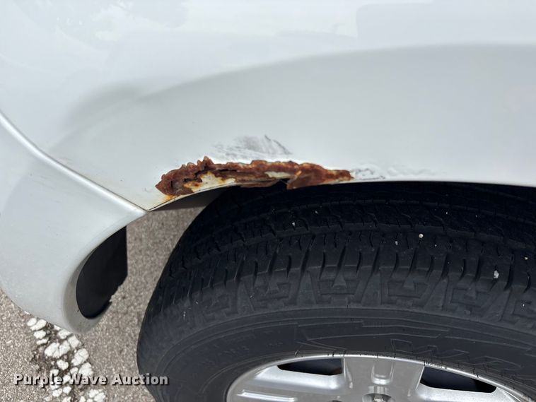 image for item FB8869 2009 Ford Escape Hybrid SUV